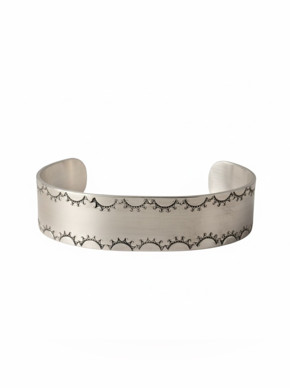 Handmade stamped sun border silver adjustable rounded edge cuff bracelet‎